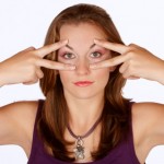 <!--:ES-->Levantar los párpados puede rejuvenecer tu mirada<!--:-->