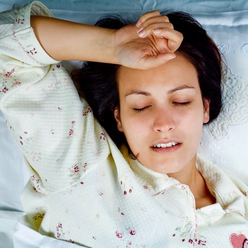 Sudores nocturnos: 5 causas que NO tienen que ver con la Sudores nocturnos: 5 causas que NO tienen que ver con la